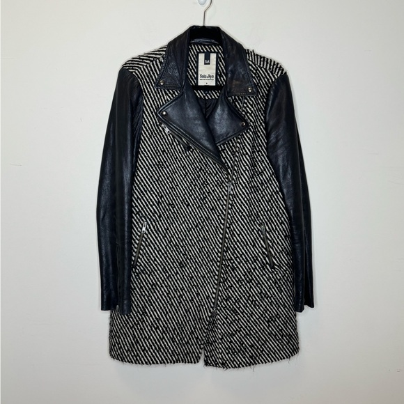 Soia & Kyo Jackets & Blazers - Soia & Kyo Wool Blend Jacket with Black Leather Sleeves Made in Canada Size L